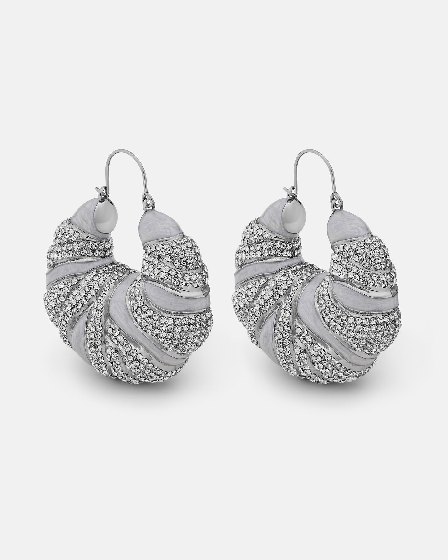 undefined - V1_Luar_Earrings_03–SS-1.jpg
